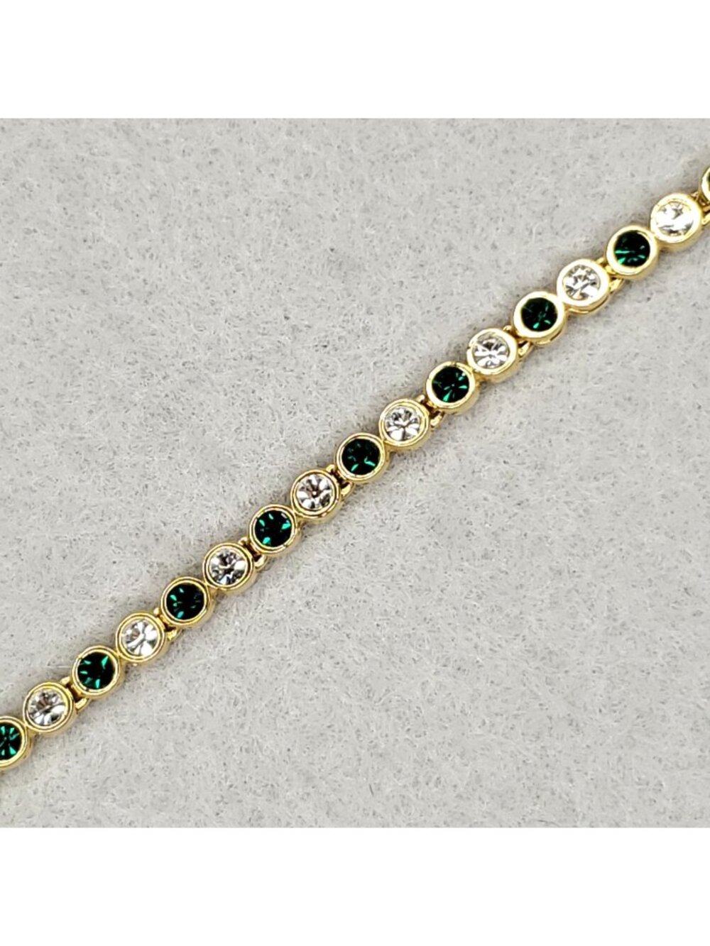 Vintage Rhinestone Tennis Bracelet Gold Tone Green Sparkles 6.75"